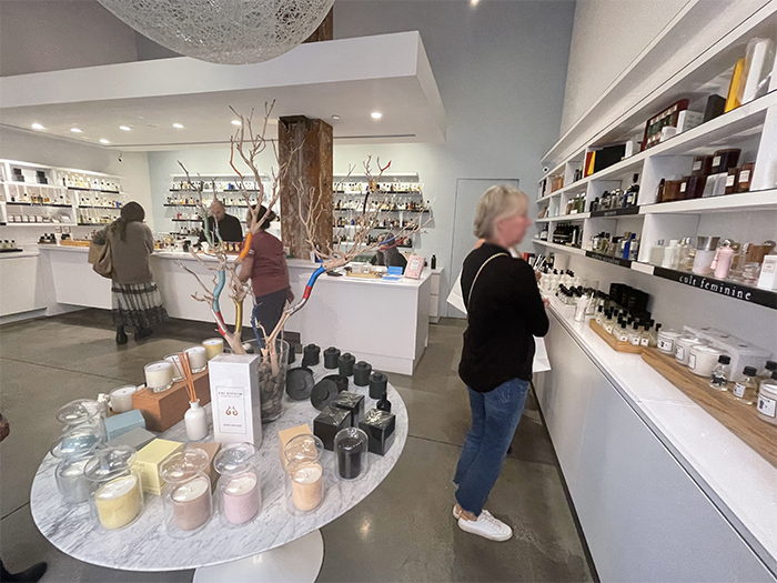 J-Scent アメリカ取扱店　Scent Bar DTLA